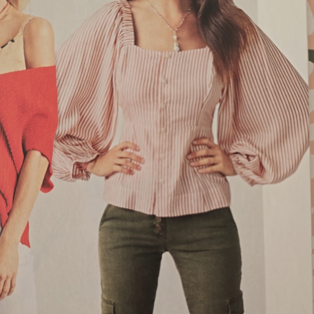 Cabi #5890 Carnival Top